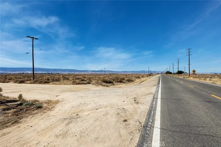 0 Avenue H, Lancaster, California 93536