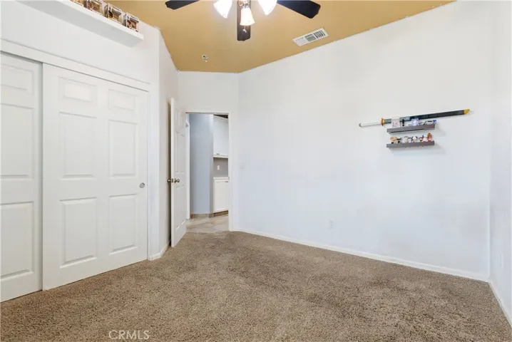 2605 Hoyt Avenue, Tulare, California 93274