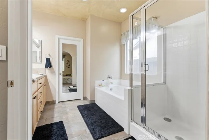 2605 Hoyt Avenue, Tulare, California 93274