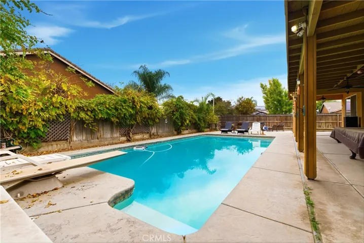 2605 Hoyt Avenue, Tulare, California 93274