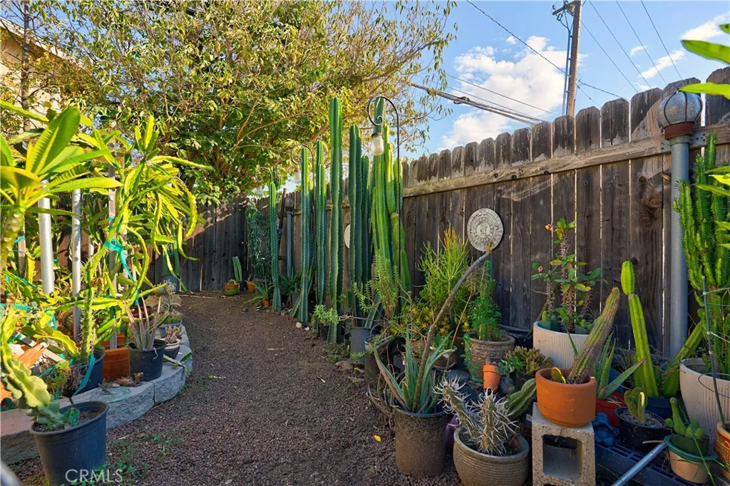 6580 Lake, Riverside, California 92503 home-pic-63