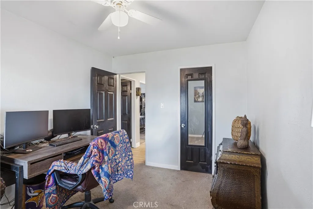 6580 Lake, Riverside, California 92503 home-pic-15
