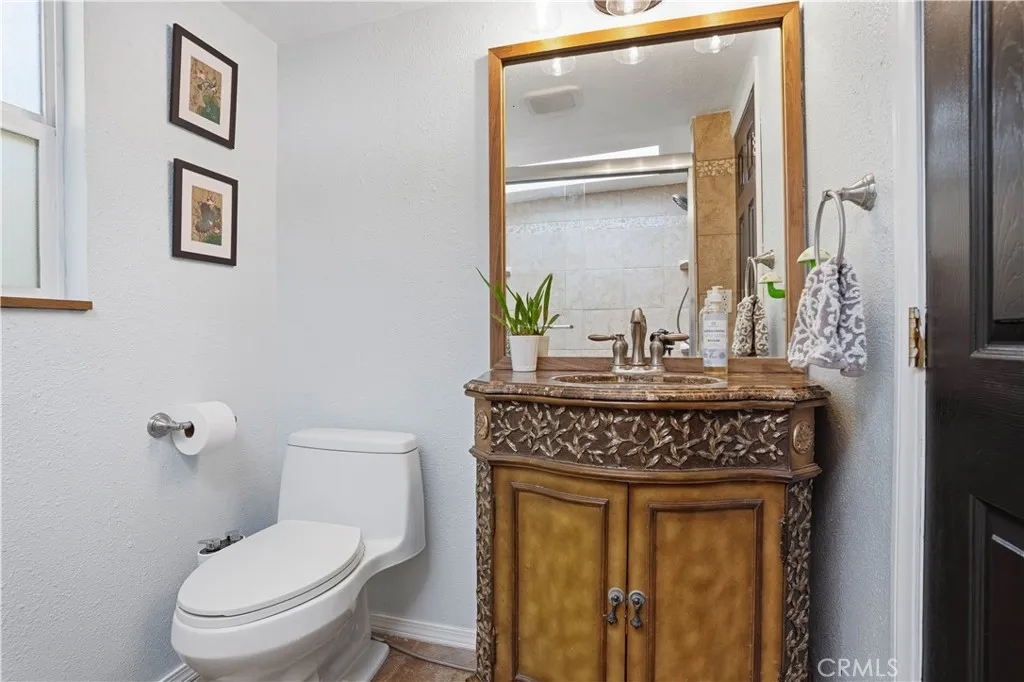 6580 Lake, Riverside, California 92503 home-pic-24