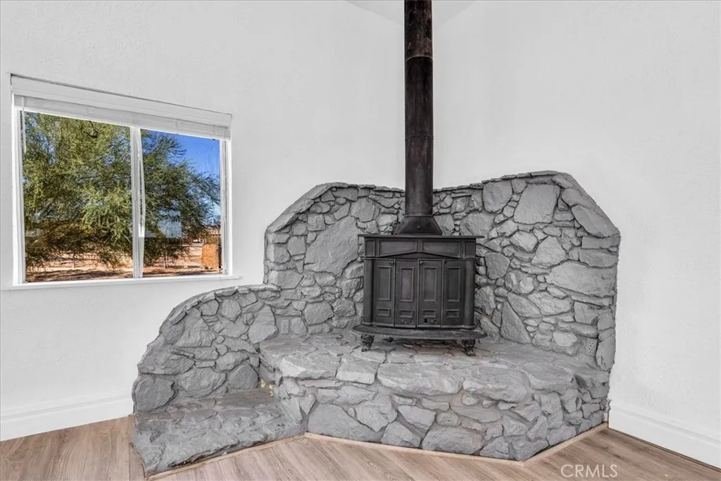 6686 Mojave Avenue, 29 Palms, California 92277 home-pic-10