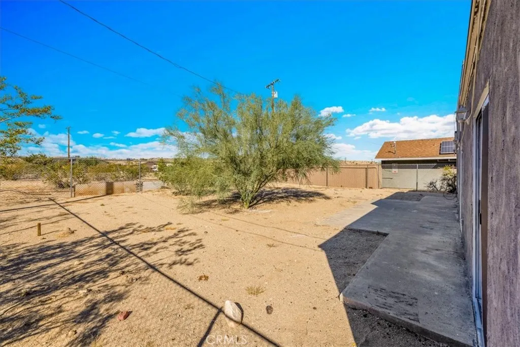6686 Mojave Avenue, 29 Palms, California 92277 home-pic-27