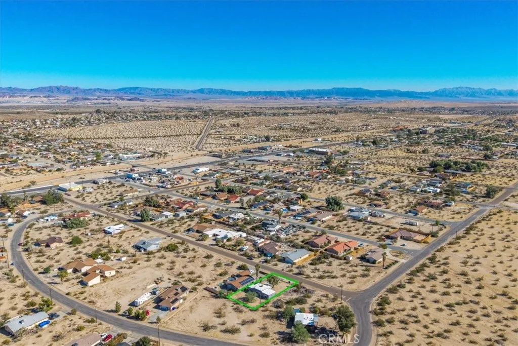 6686 Mojave Avenue, 29 Palms, California 92277 home-pic-37