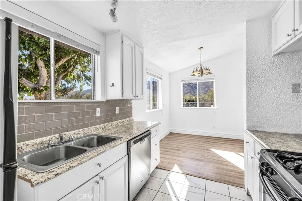 6686 Mojave Avenue, 29 Palms, California 92277 home-pic-15