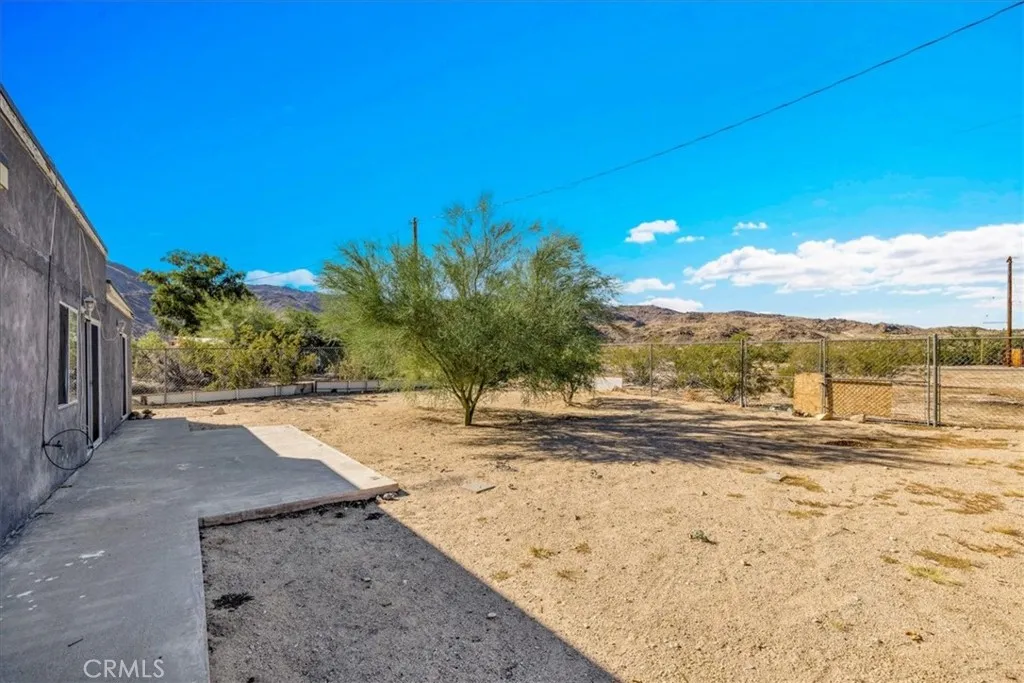 6686 Mojave Avenue, 29 Palms, California 92277 home-pic-31