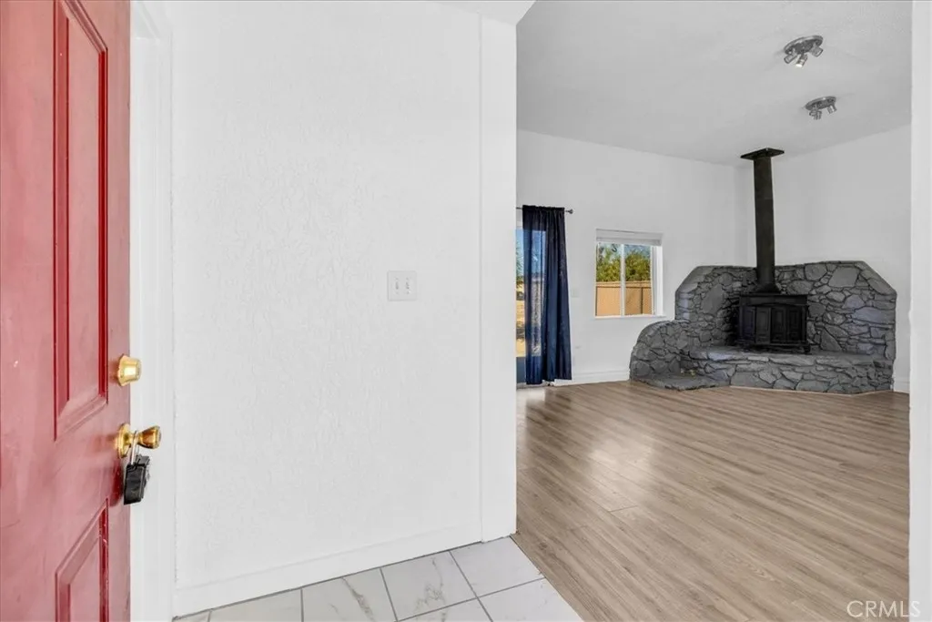 6686 Mojave Avenue, 29 Palms, California 92277 home-pic-5