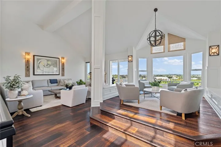 45 Northampton Court, Newport Beach, California 92660