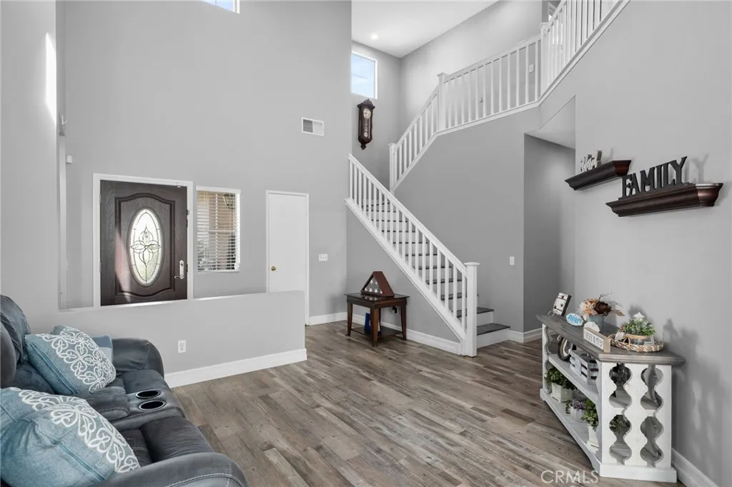 11909 Stegmeir, Rancho Cucamonga, California 91739 home-pic-7
