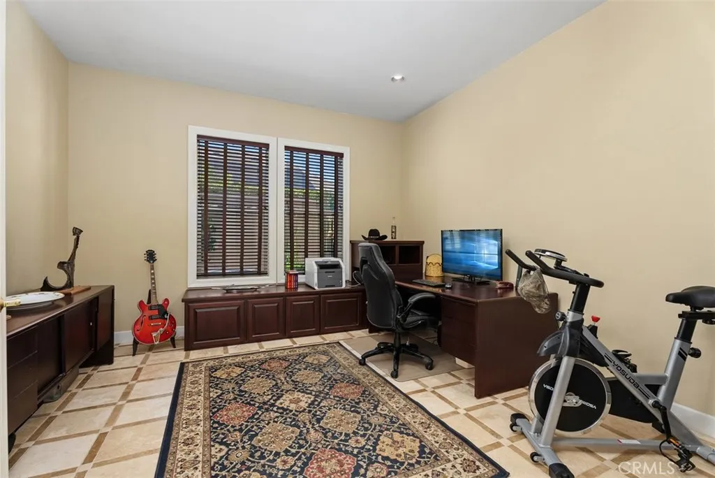 87 Panorama, Coto De Caza, California 92679 home-pic-18