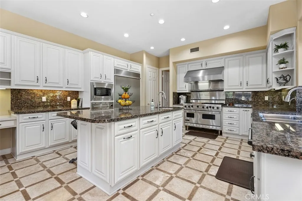87 Panorama, Coto De Caza, California 92679 home-pic-24