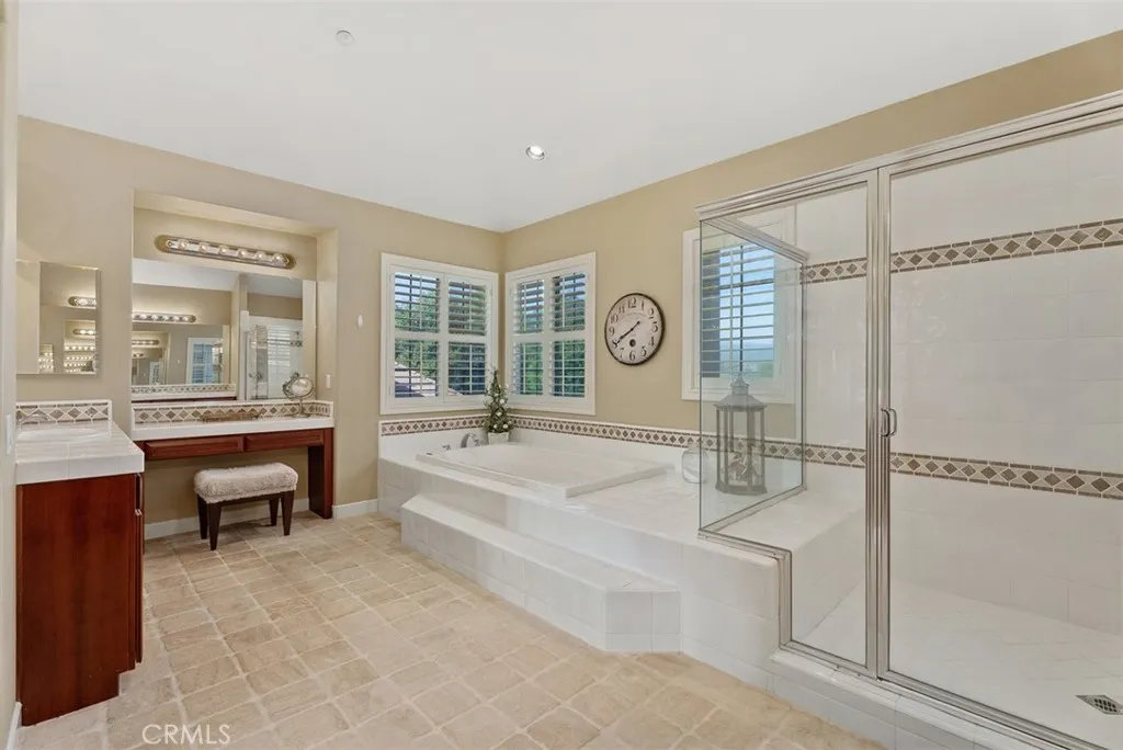 87 Panorama, Coto De Caza, California 92679 home-pic-42