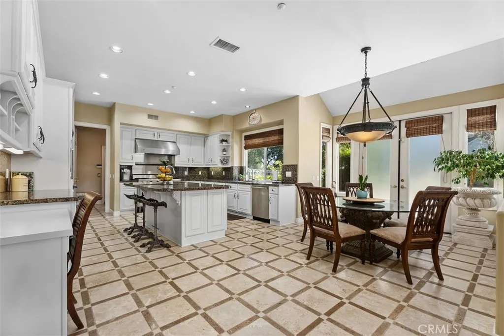 87 Panorama, Coto De Caza, California 92679 home-pic-21