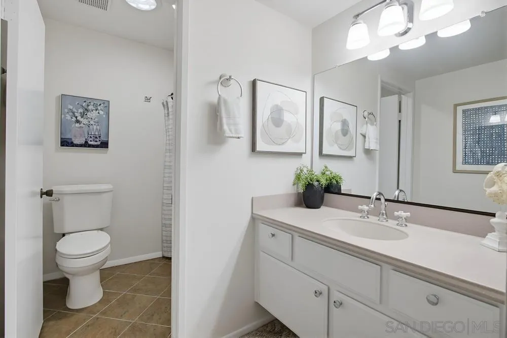 , San Diego, California 92130 home-pic-20