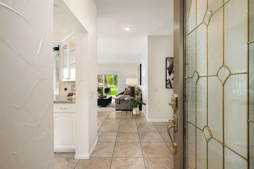 678 Vista Lago Circle N, Palm Desert, California 92211 home-pic-3