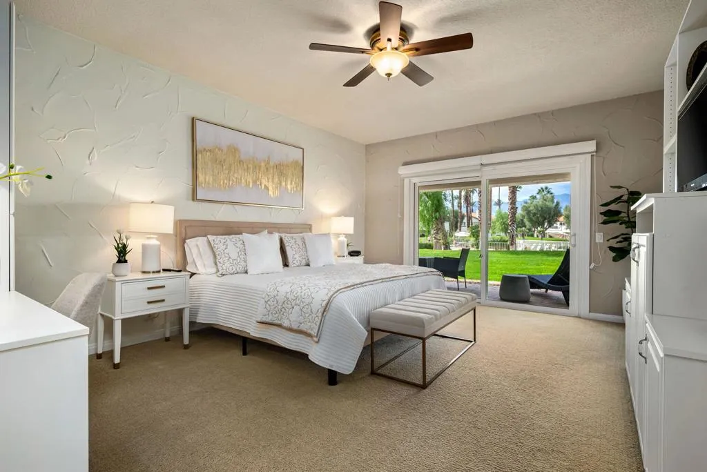 678 Vista Lago Circle N, Palm Desert, California 92211 home-pic-26