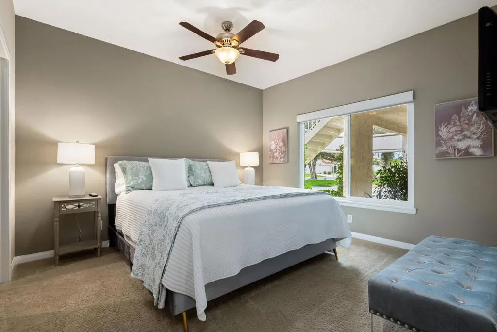 678 Vista Lago Circle N, Palm Desert, California 92211 home-pic-34