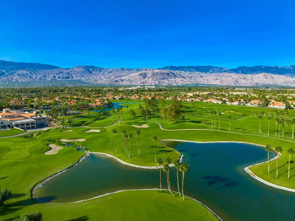 678 Vista Lago Circle N, Palm Desert, California 92211 home-pic-39