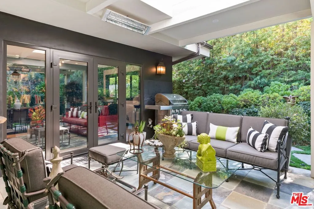 1115 N Bundy Drive, Los Angeles, California 90049 home-pic-43