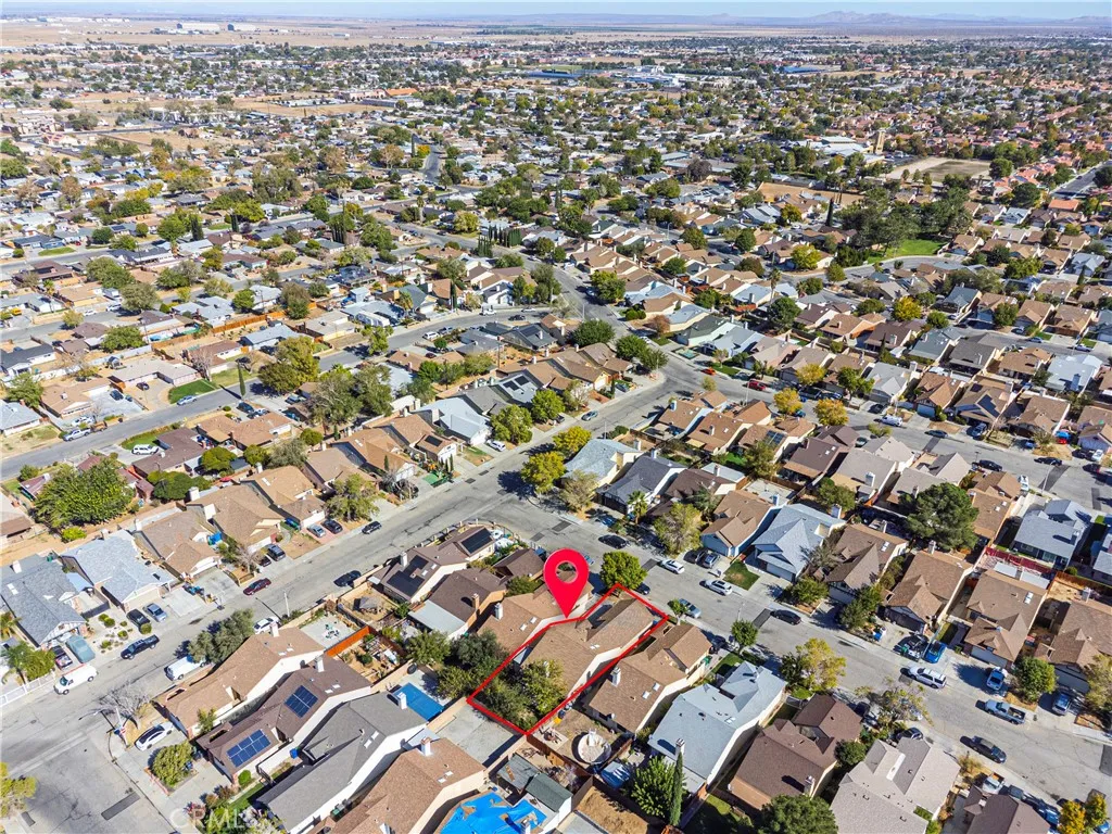 37633 13 Th St. E, Palmdale, California 93550 home-pic-16