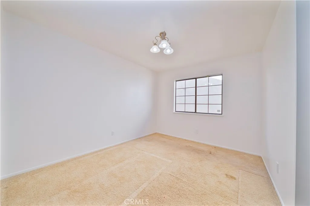 37633 13 Th St. E, Palmdale, California 93550 home-pic-7