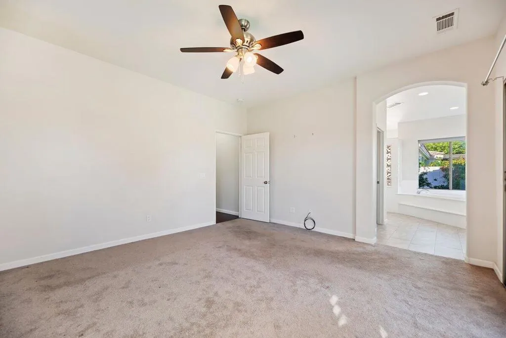 44800 Calle Santa Barbara, La Quinta, California 92253 home-pic-17