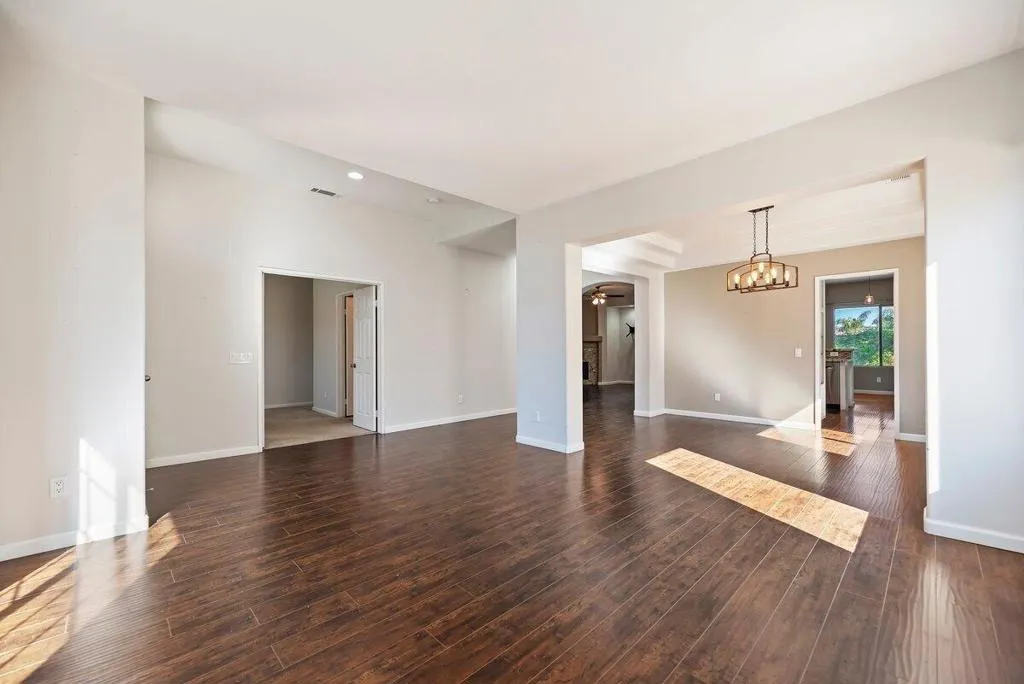 44800 Calle Santa Barbara, La Quinta, California 92253 home-pic-4