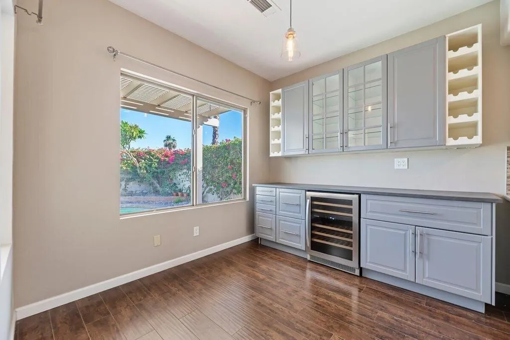 44800 Calle Santa Barbara, La Quinta, California 92253 home-pic-11