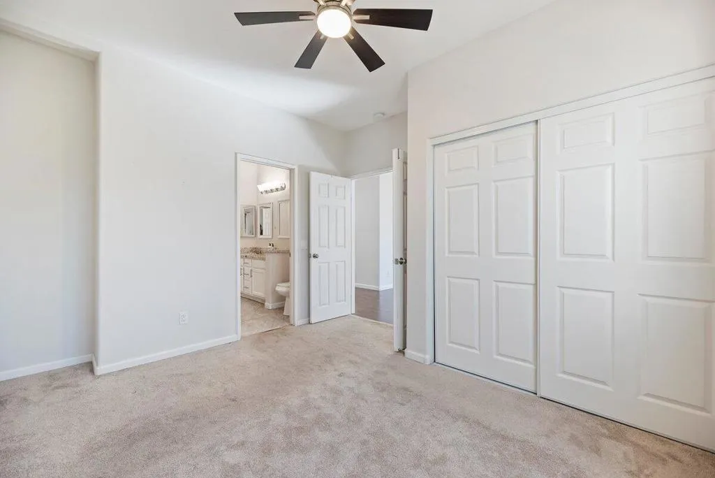 44800 Calle Santa Barbara, La Quinta, California 92253 home-pic-23