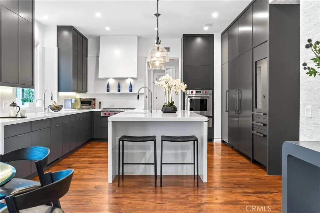 25527 Hamilton Court, Calabasas, California 91302 home-pic-9