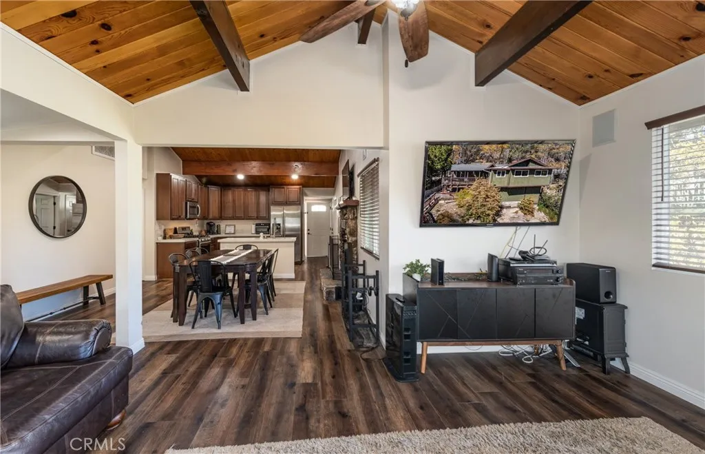 33070 Hilltop Boulevard, Arrowbear, California 92382 home-pic-9