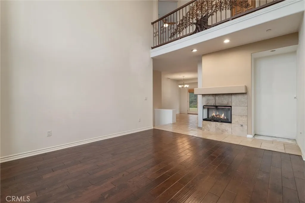 1259 Gonzales Rd, Simi Valley, California 93063 home-pic-26