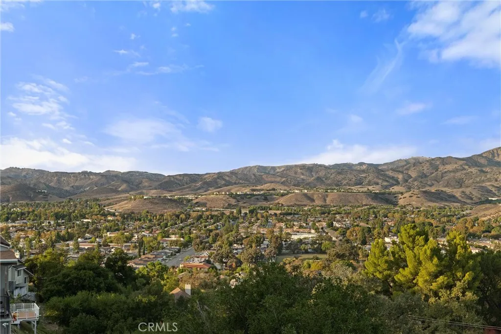1259 Gonzales Rd, Simi Valley, California 93063 home-pic-6