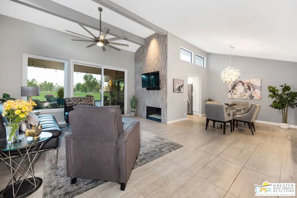 36022 Paseo Circulo, Cathedral City, California 92234 home-pic-13