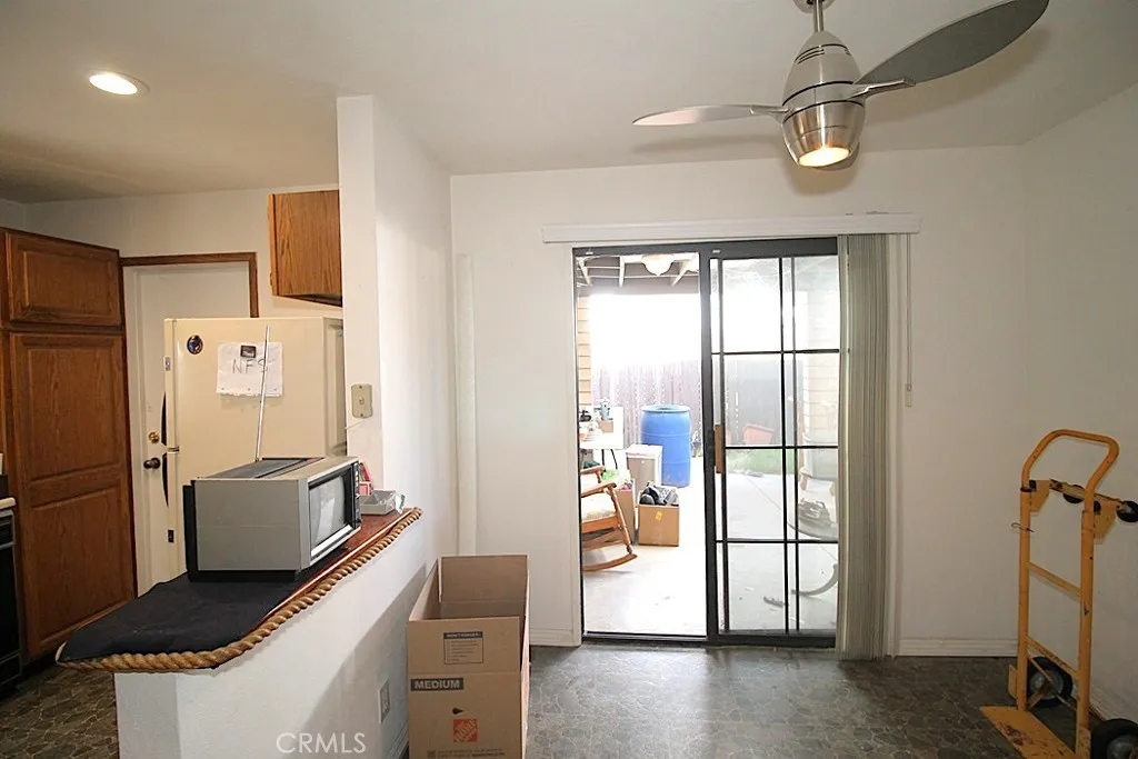 841 Armory, Barstow, California 92311 home-pic-30