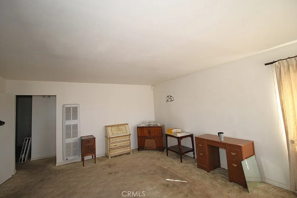 841 Armory, Barstow, California 92311 home-pic-16