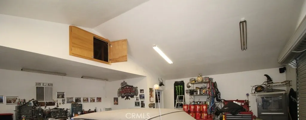 841 Armory, Barstow, California 92311 home-pic-9
