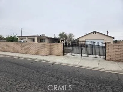 841 Armory, Barstow, California 92311 home-pic-1