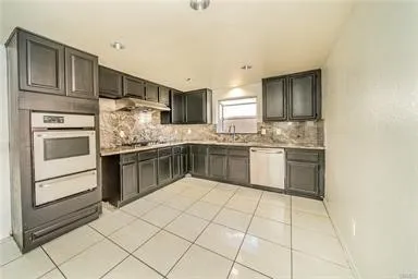 11327 Oakwood, Fontana, California 92337 home-pic-1