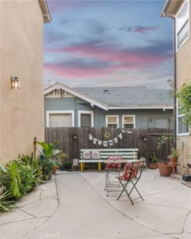 2135 E Florida, Long Beach, California 90814 home-pic-11