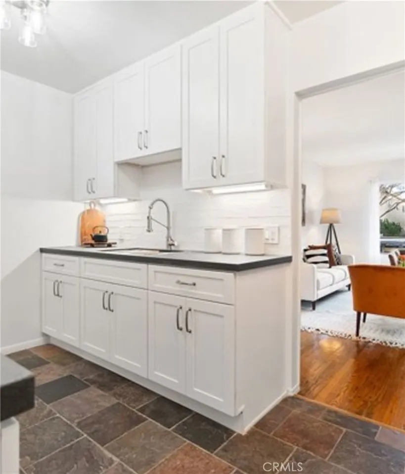 2135 E Florida, Long Beach, California 90814 home-pic-3