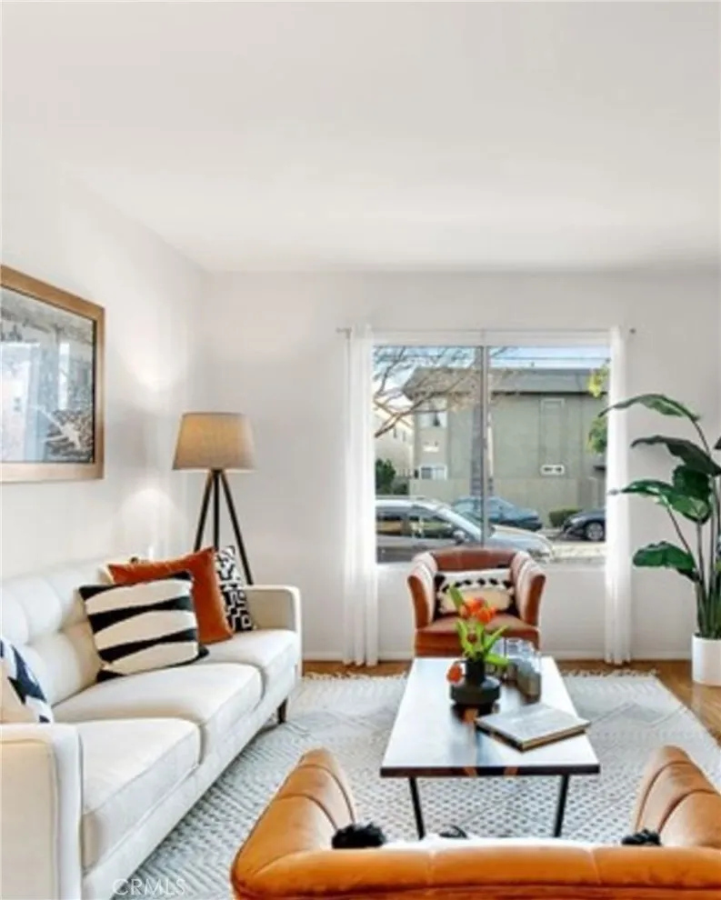 2135 E Florida, Long Beach, California 90814 home-pic-6