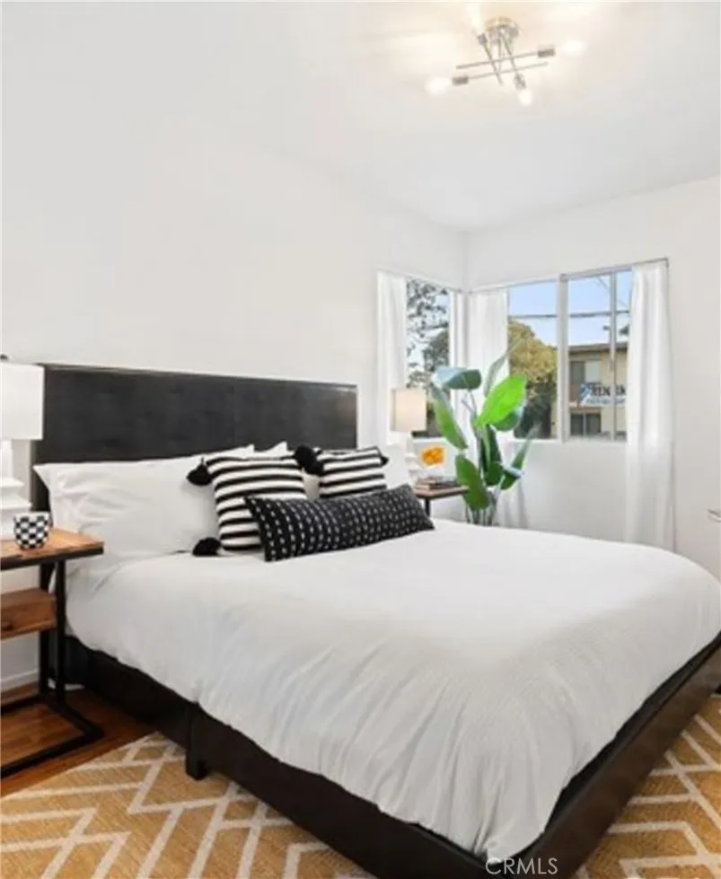 2135 E Florida, Long Beach, California 90814 home-pic-8