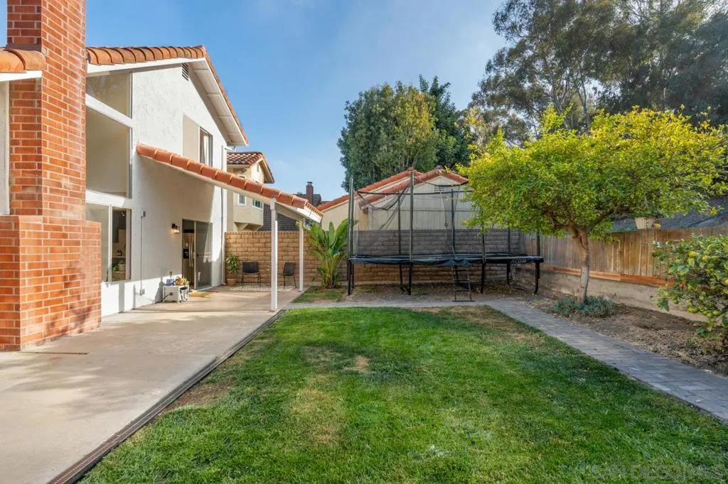 4405 Sierra Morena Ave, Carlsbad, California 92010 home-pic-44