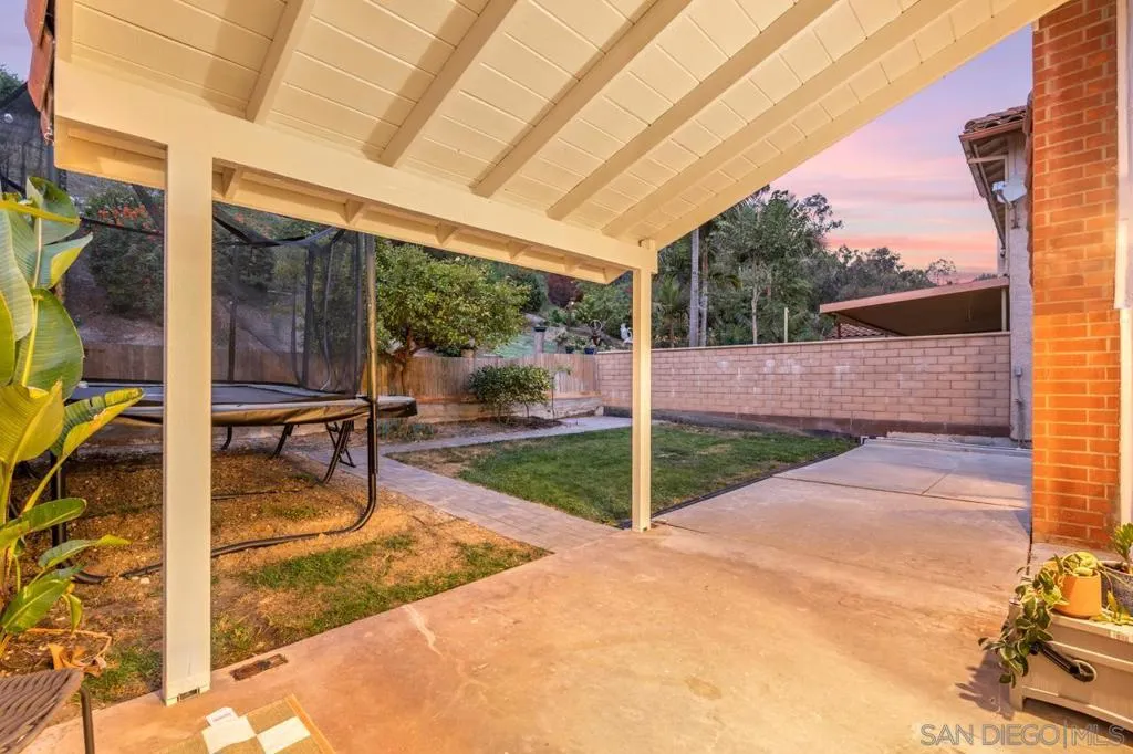 4405 Sierra Morena Ave, Carlsbad, California 92010 home-pic-63