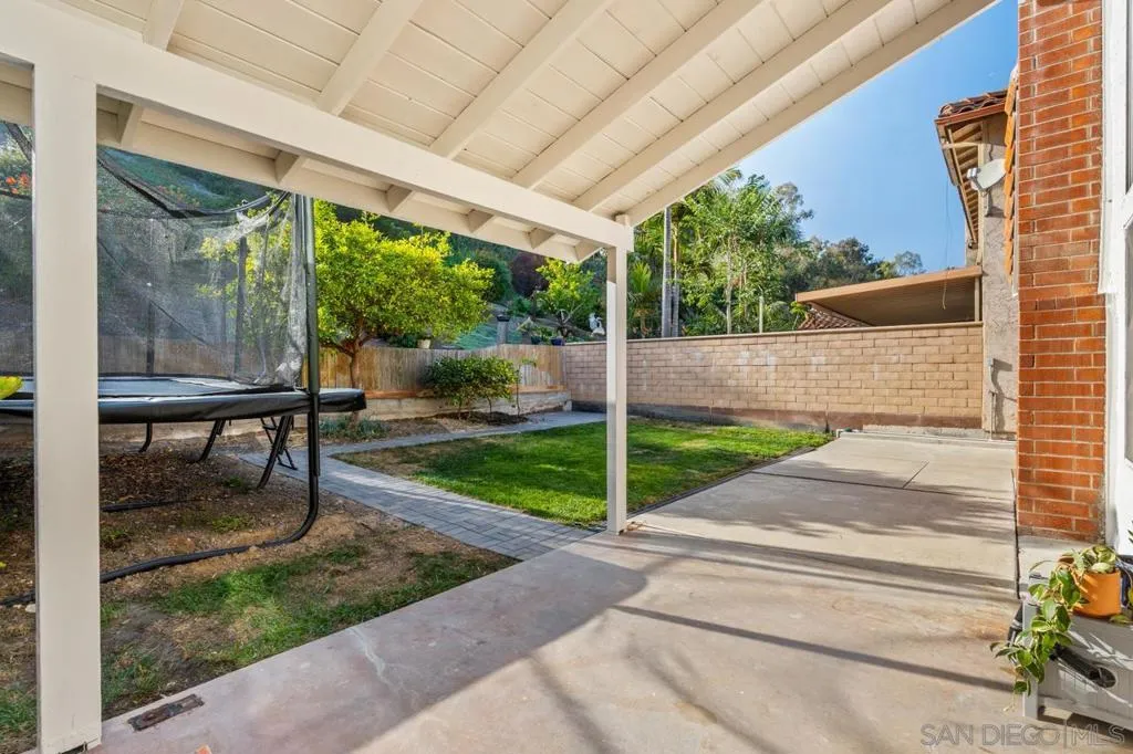 4405 Sierra Morena Ave, Carlsbad, California 92010 home-pic-39