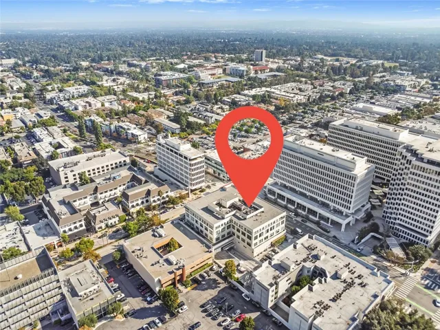 175 S Lake 402, Pasadena, California 91101