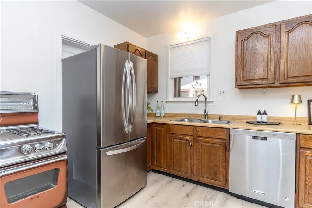 411 Bazoobuth Street, Needles, California 92363 home-pic-16
